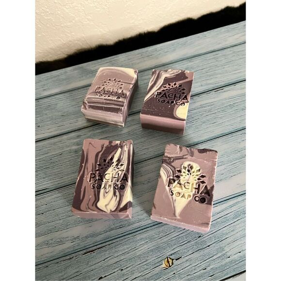 New Pacha set of 4  French lavender soaps - Picture 1 of 2